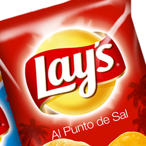 Special Edition Summer of the packs Al Punto de Sal, Vinaigrette and Peasants of the brand Lay's. Design with fresh touch and casual only for the summer.
